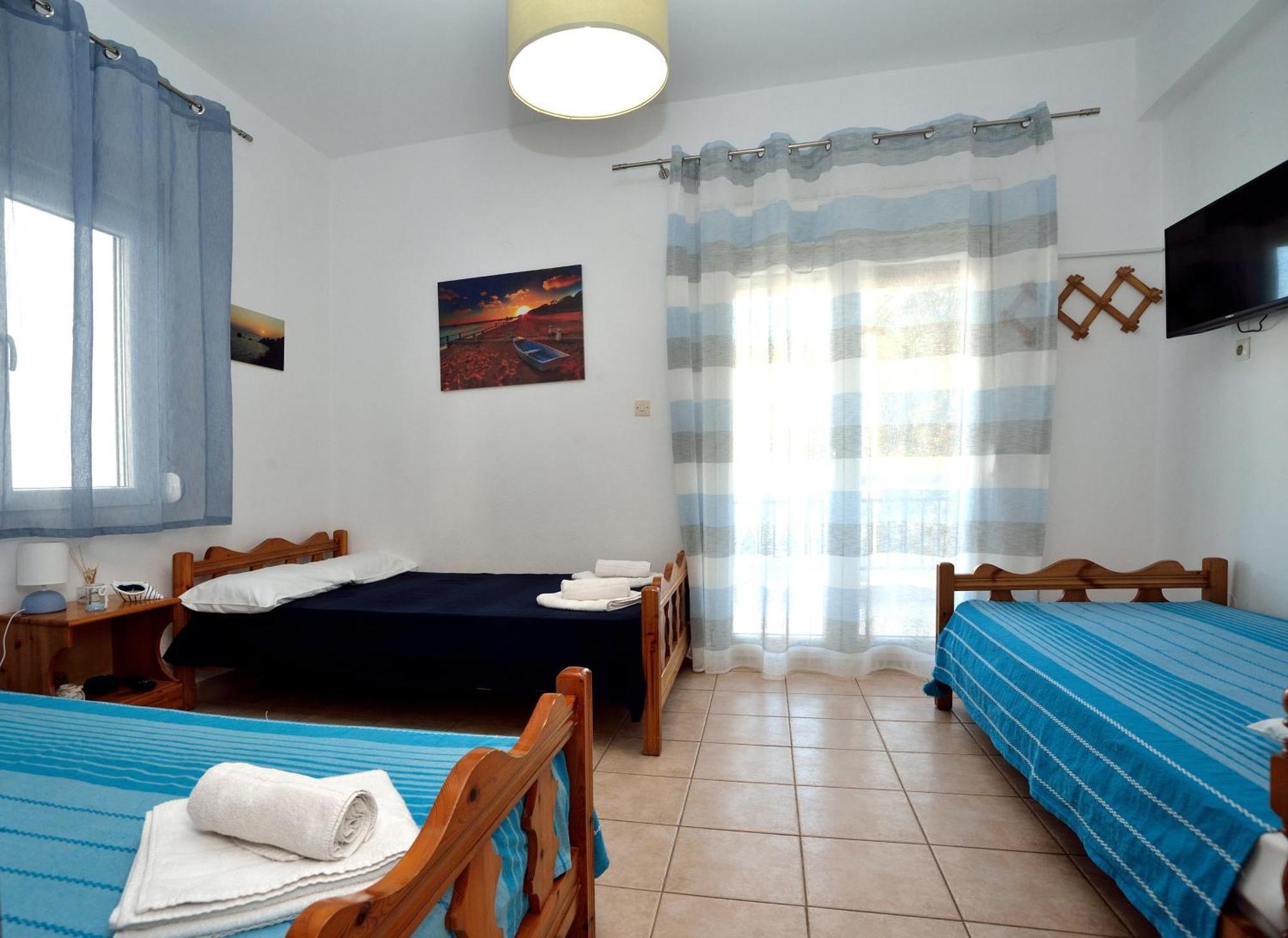 נאה פוטידאה Maria Konstantinidis Apartments מראה חיצוני תמונה